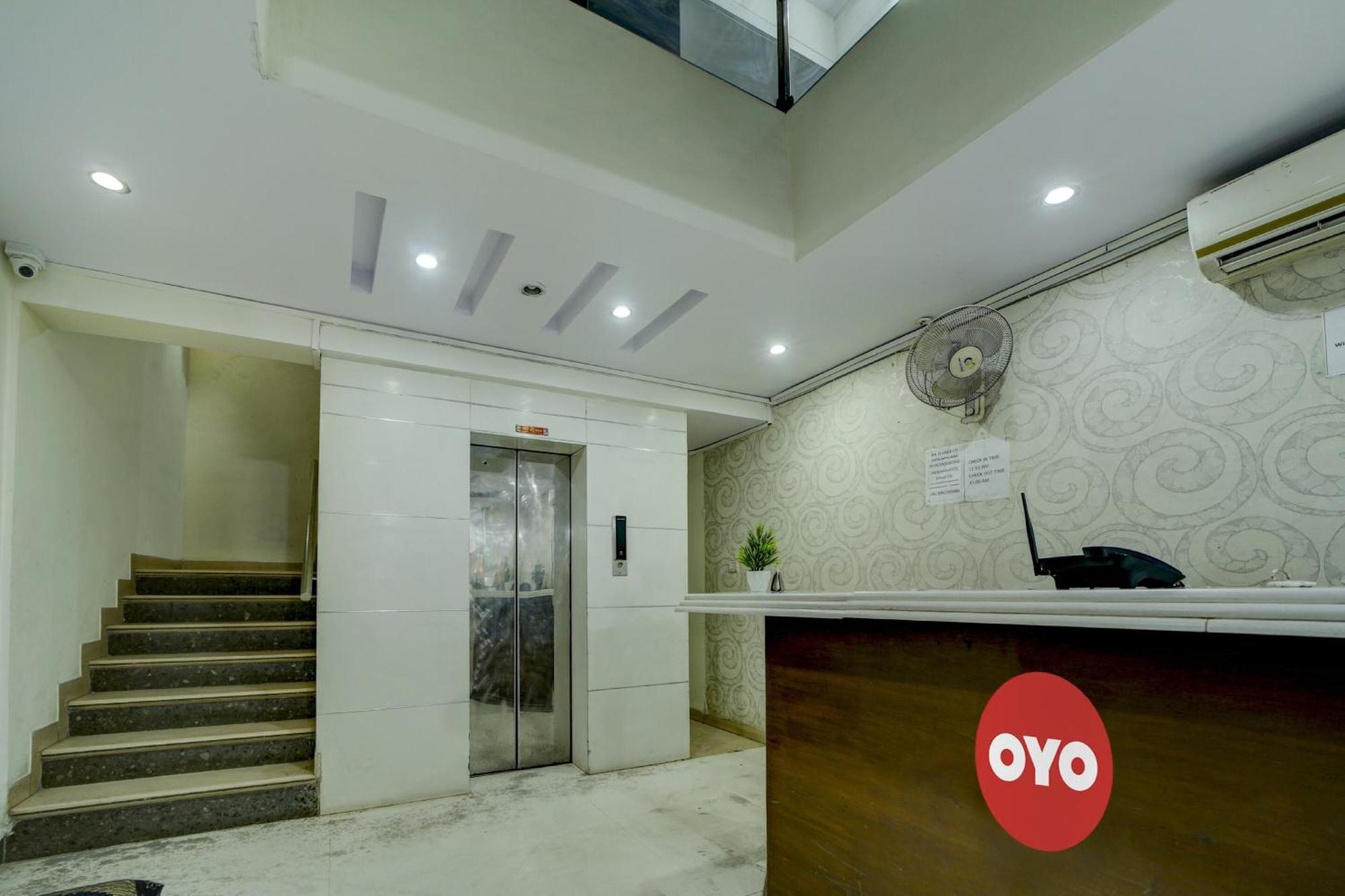Oyo Flagship 81248 Hotel Satya Vilas 보팔 외부 사진